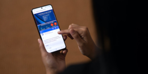 Responsive mobile email marketing example for businesses in Green Bay